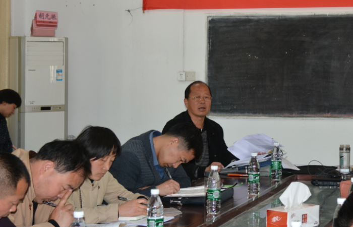精准发力冲刺中考新沂市西片中考数学复习研讨活动在合沟中学召开