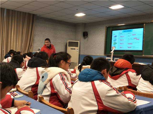 江苏省海门中学石鑫校长率教育专家莅临新沂指导