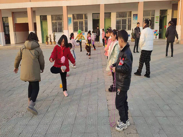 棋盘镇祁元小学举行跳绳和踢毽子比赛_新闻动态_新沂市棋盘镇中心小学