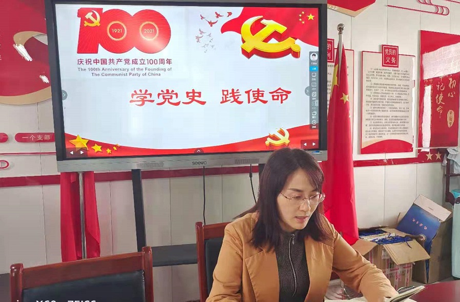 金校长发言.jpg