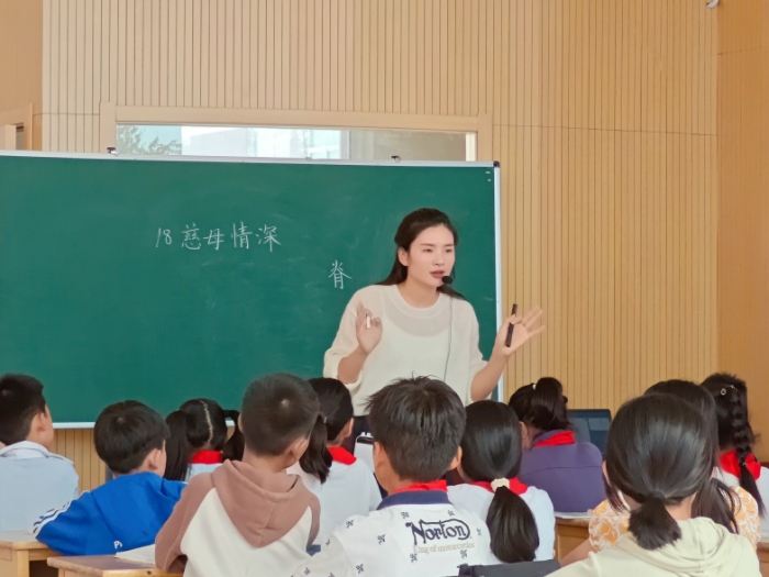 语文.jpg
