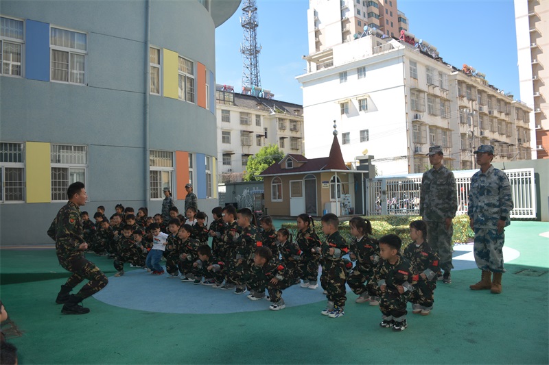 小小兵体验 083.JPG