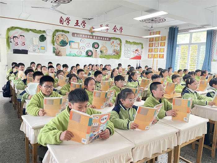 五年级.jpg