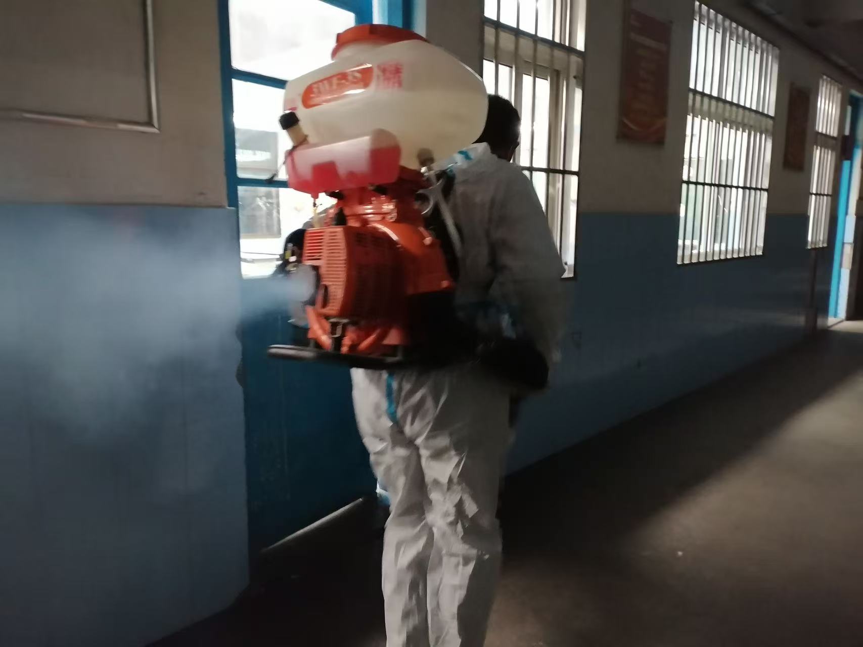 外面.jpg 外面.jpg