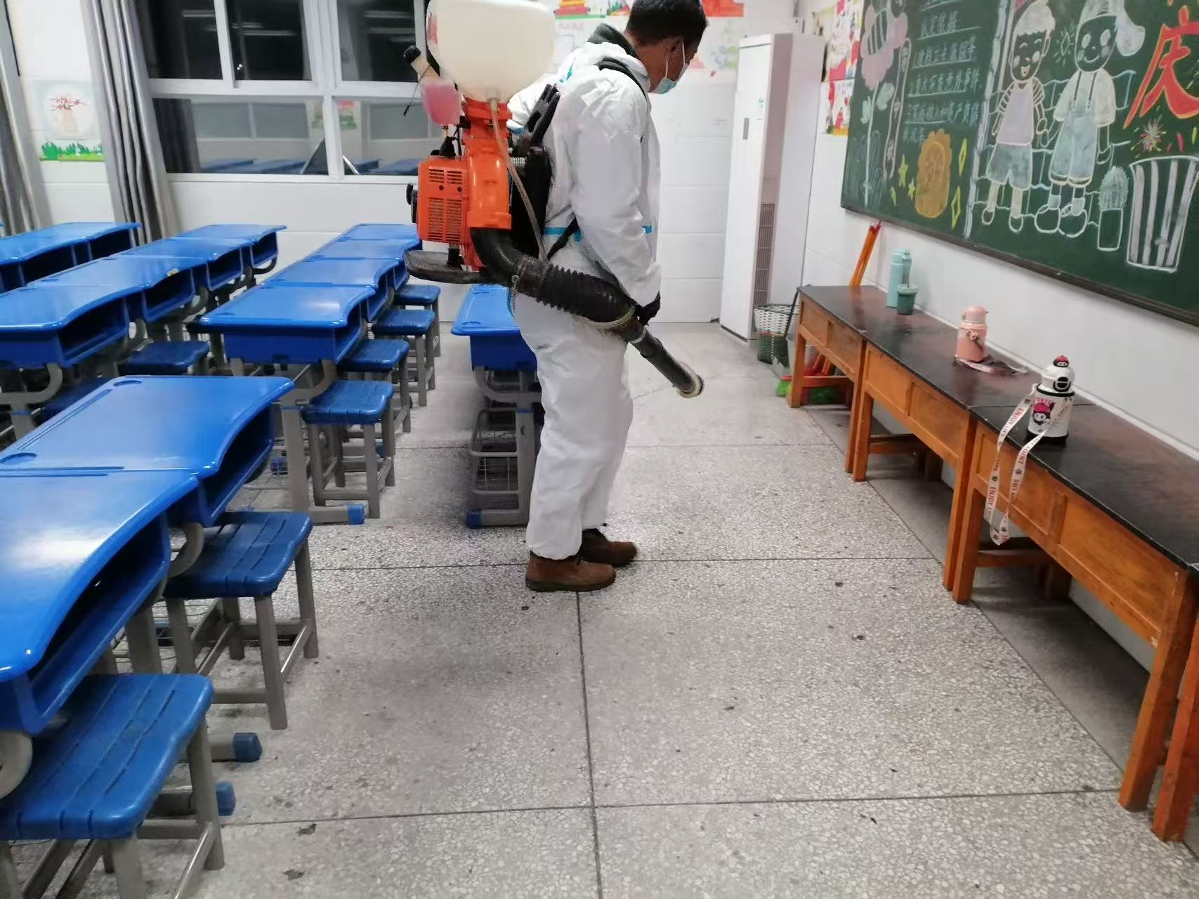 里面 (2).jpg 里面 (2).jpg