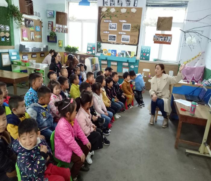 北沟中心幼儿园开展教师公开课互评活动