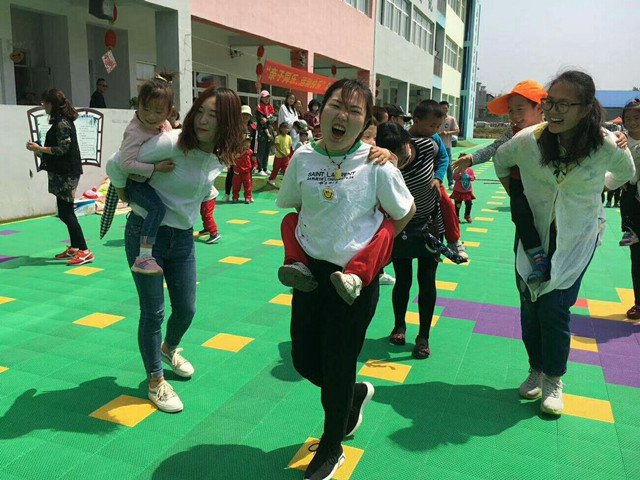时集镇中心幼儿园春季游戏运动会活动报道
