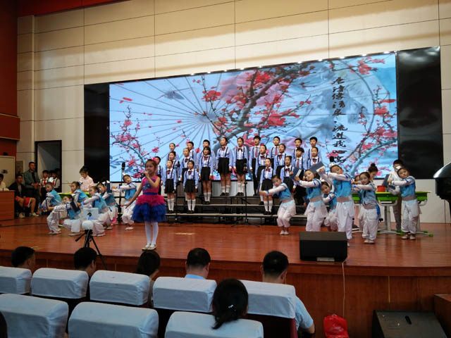 桥口小学在新沂市“凤凰杯”第二届阅读节中小学古诗词歌咏大赛中荣获特等奖