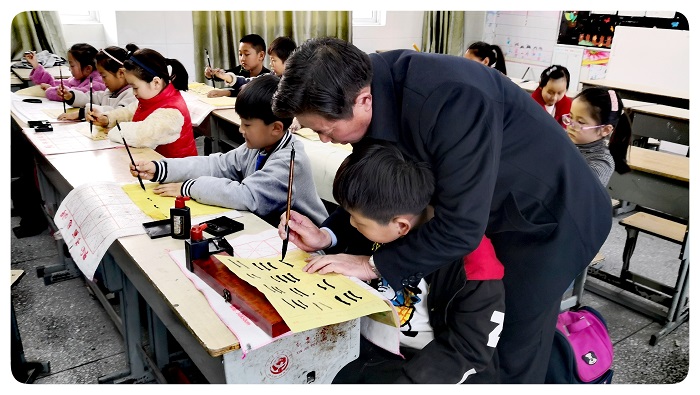 缤纷社团 七彩生活 --城西小学社团课程剪影