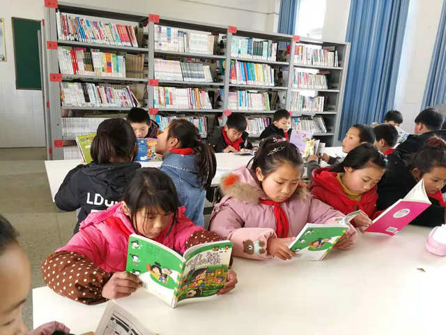 让阅读成为习惯    让书香飘满校园 ——彭庄小学图书漂流活动