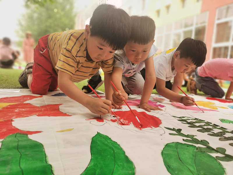 童心童画  快乐六一 ——合沟镇中心幼儿园举行“庆六一”主题绘画活动