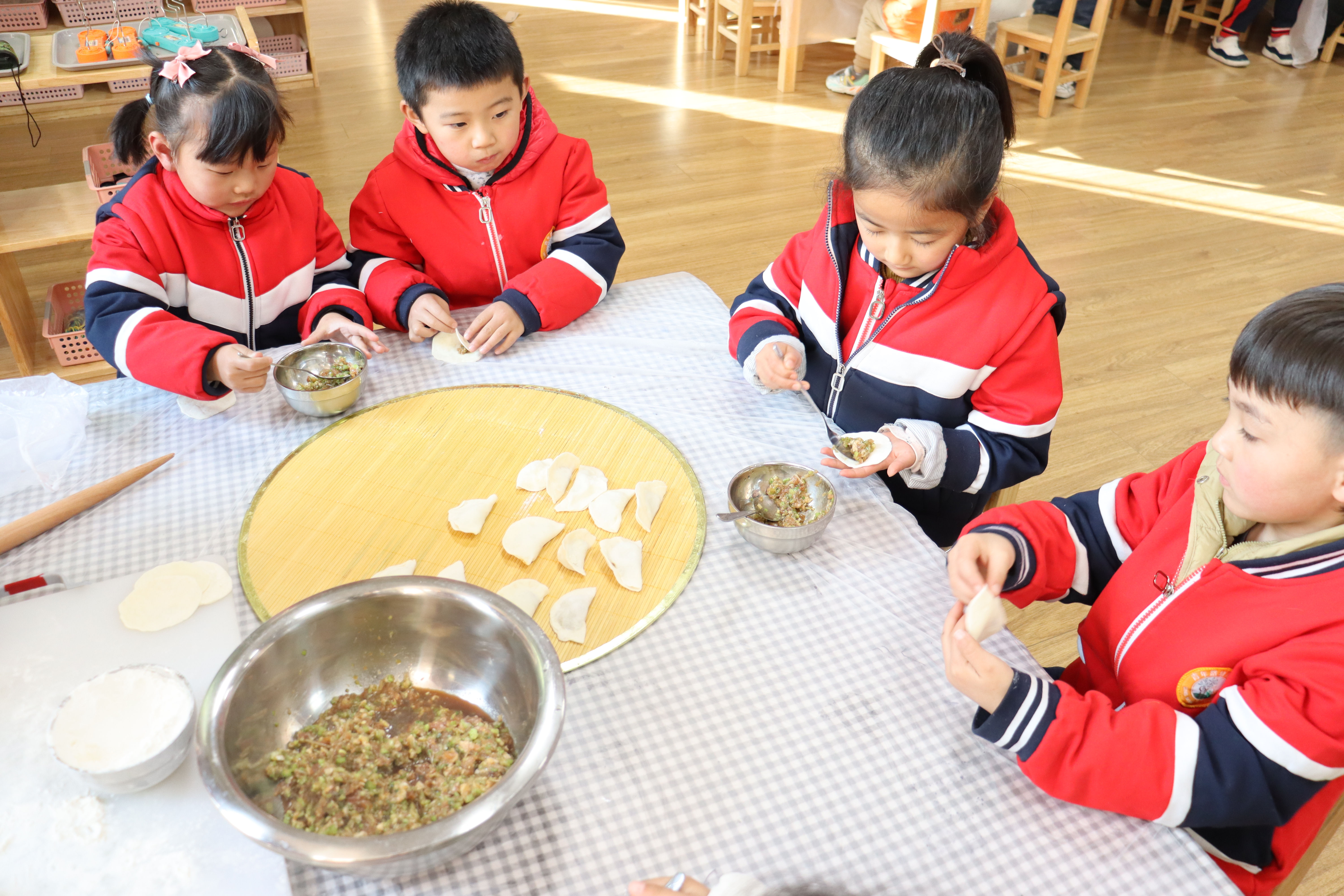 弘扬民俗情暖冬至 ——新沂市青年路幼儿园节气课程活动