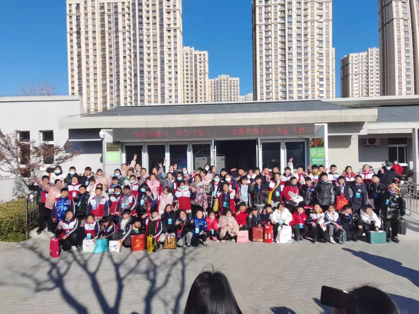 瓦窑镇新世纪小学组织学生参加第二十八届 江苏省青少年科技模型大赛新沂市选拔赛