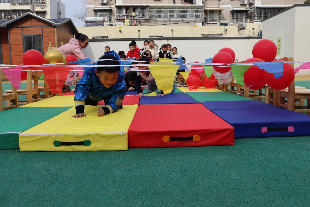 童心迎新年 快乐动起来 ——新沂市青年路幼儿园庆元旦趣味运动会
