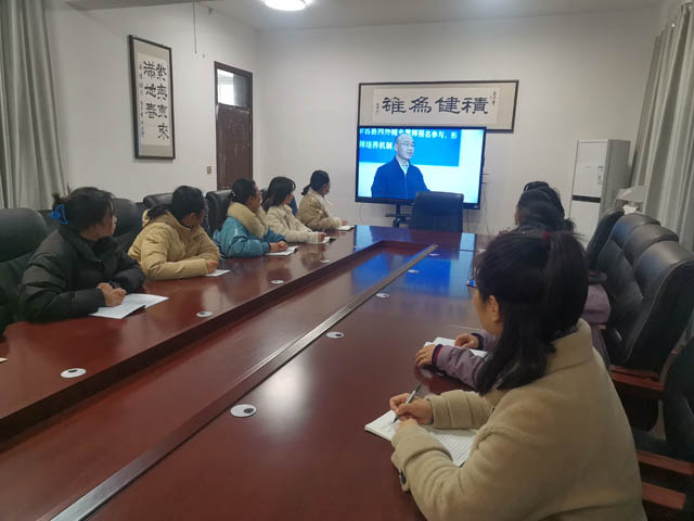 推动“双减”工作落地  助力教育均衡发展
