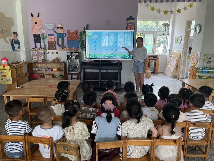 快乐假期，安全同行——草桥镇中心幼儿园开展暑期安全教育活动