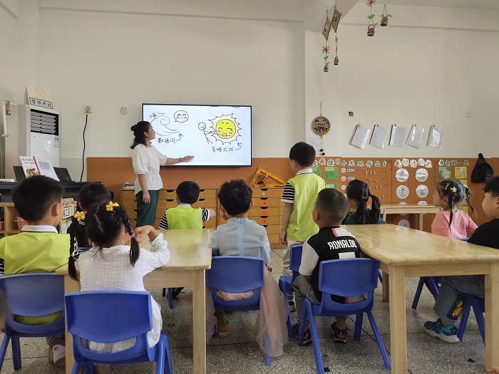 关注幼儿健康，预防传染病 ——窑湾镇中心幼儿园开展健康教育活动