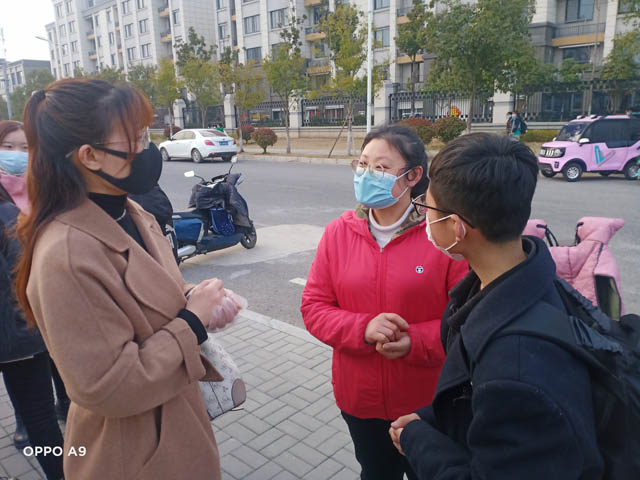 共商共育共合作   同心同行同育人
