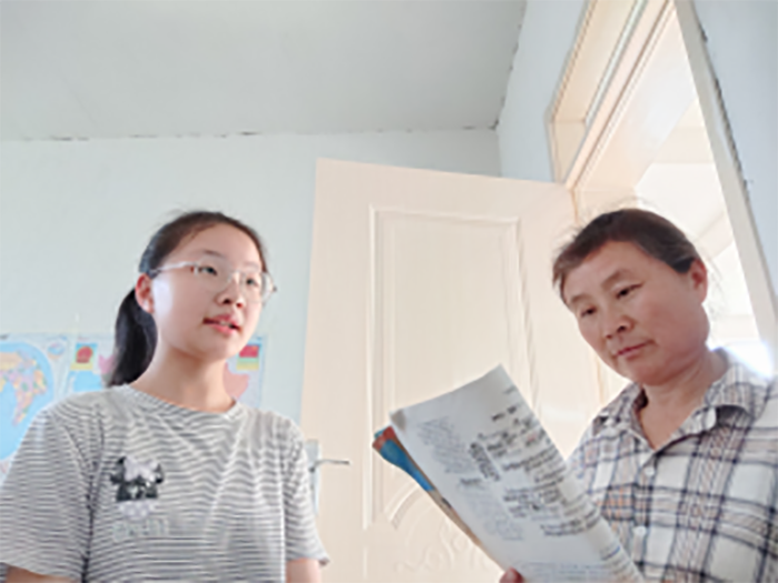  爱在细微处      —访新沂市唐店中学七（14）班榜样家长王庞荟同学的妈妈