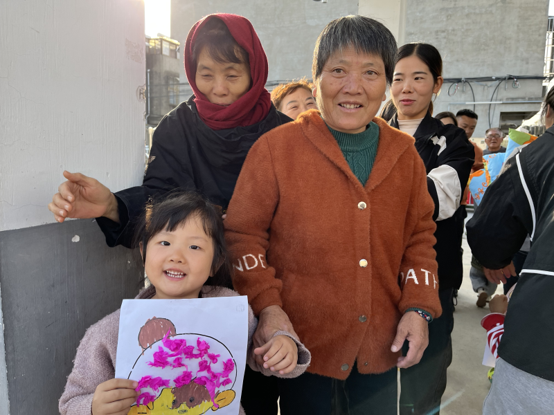 爱在重阳·传承美德 ——窑湾镇中心幼儿园中一班开展重阳节活动