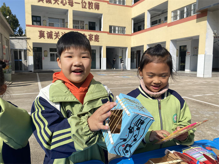 趣味玩模型 共筑科学梦 ——新沂市城关小学举办首届模型制作大赛