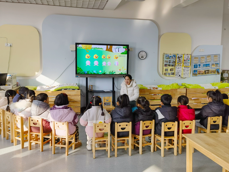“音”你而研  探“乐”前行  ——新沂市市府东路幼儿园优质音乐活动观摩研讨