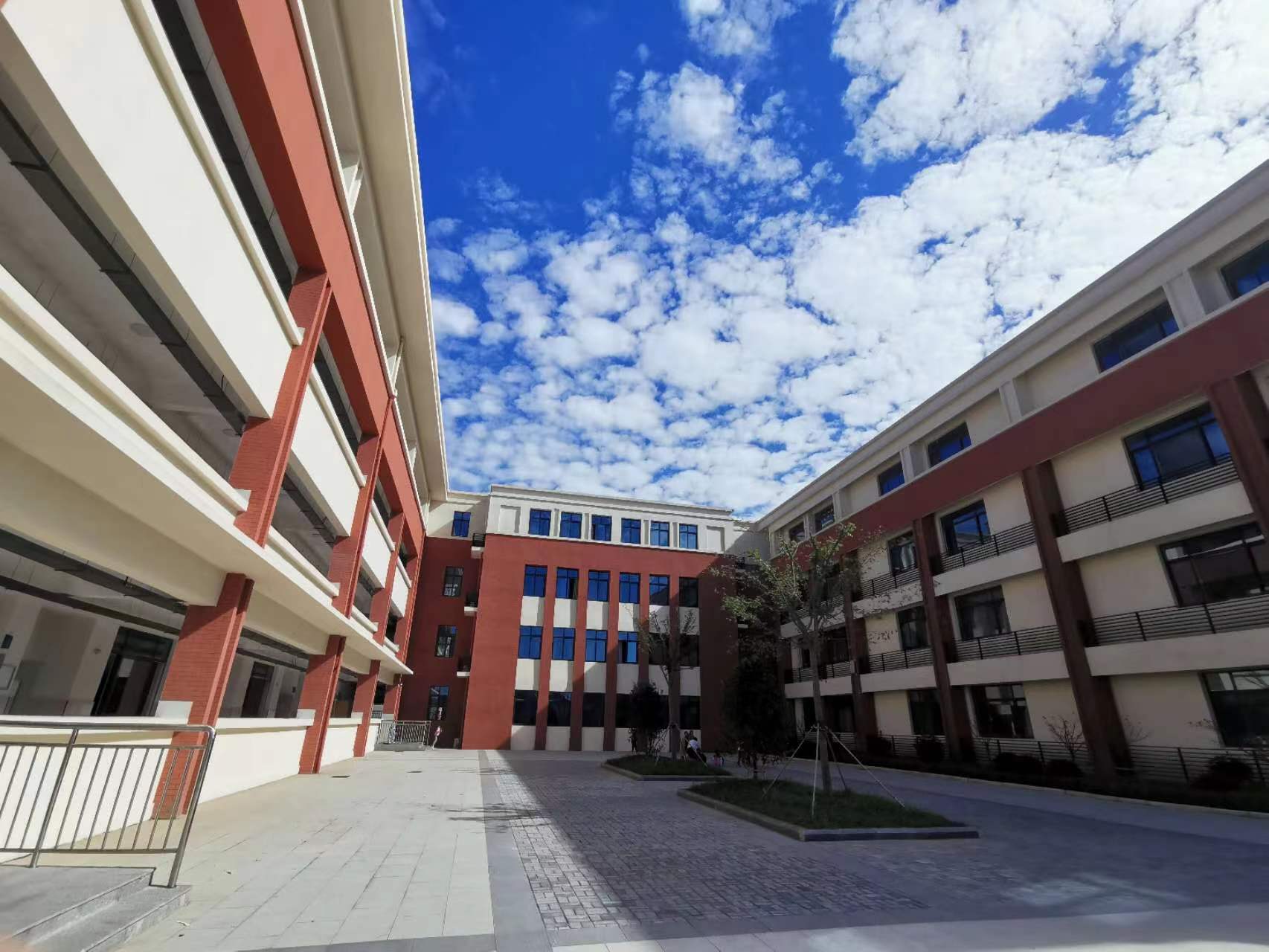 新沂市唐店第二小学概况理念