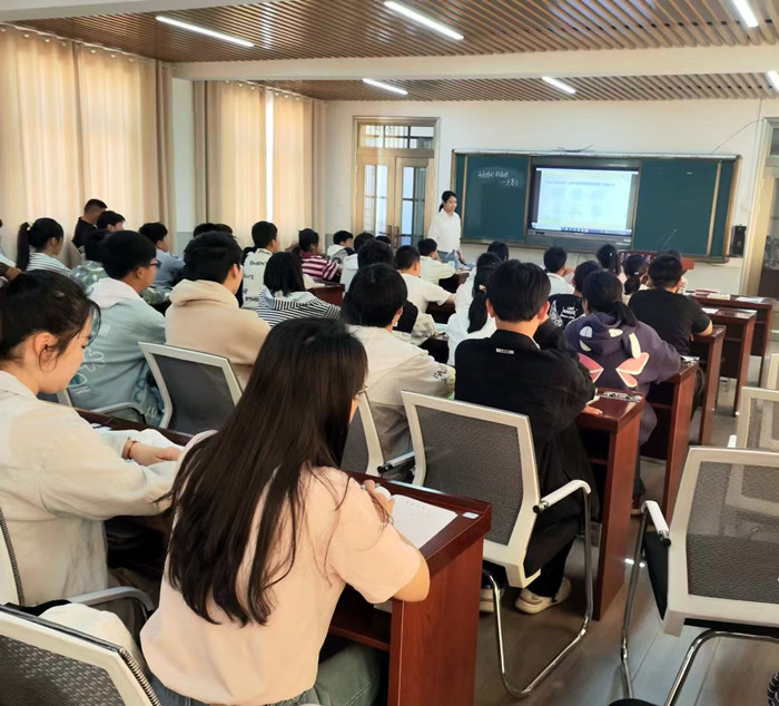 共研复习探策略 聚力研讨促成长 ——新沂市草桥镇中心校开展小学复习研讨课活动