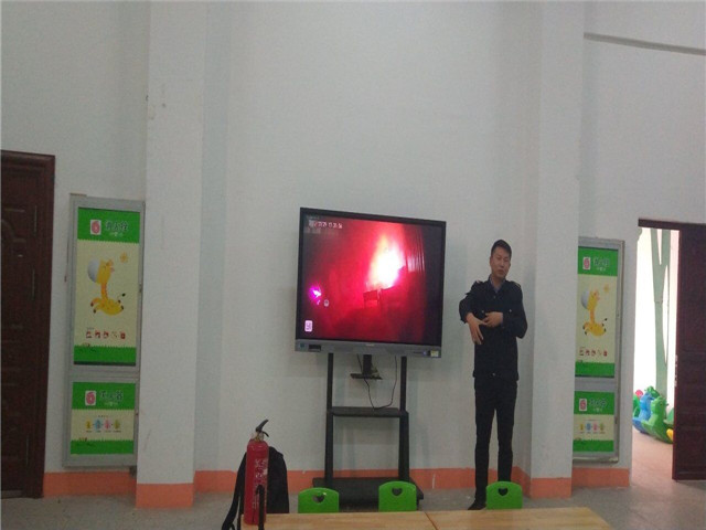 加强防灾减灾，创建平安校园