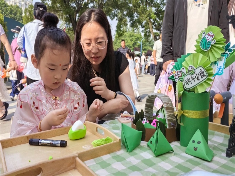 学前有法 善育有规—— 新沂市机关幼儿园举办“庆六一迎端午”特别活动