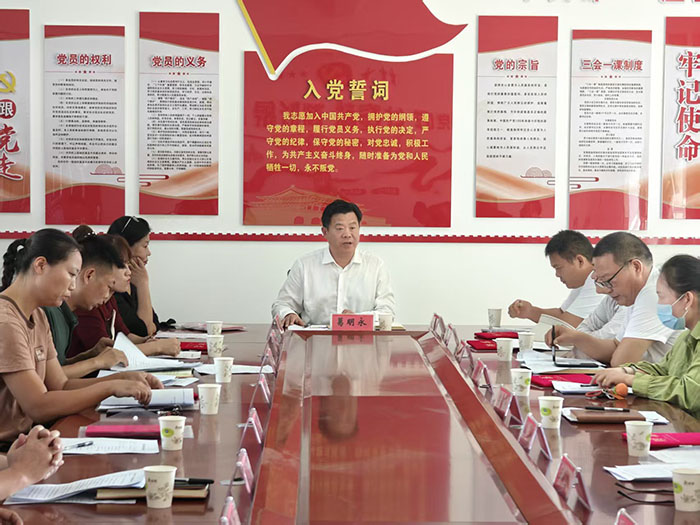 家校联盟,让教育更有温度 ——唐店中学开展家长委员会进校园活动