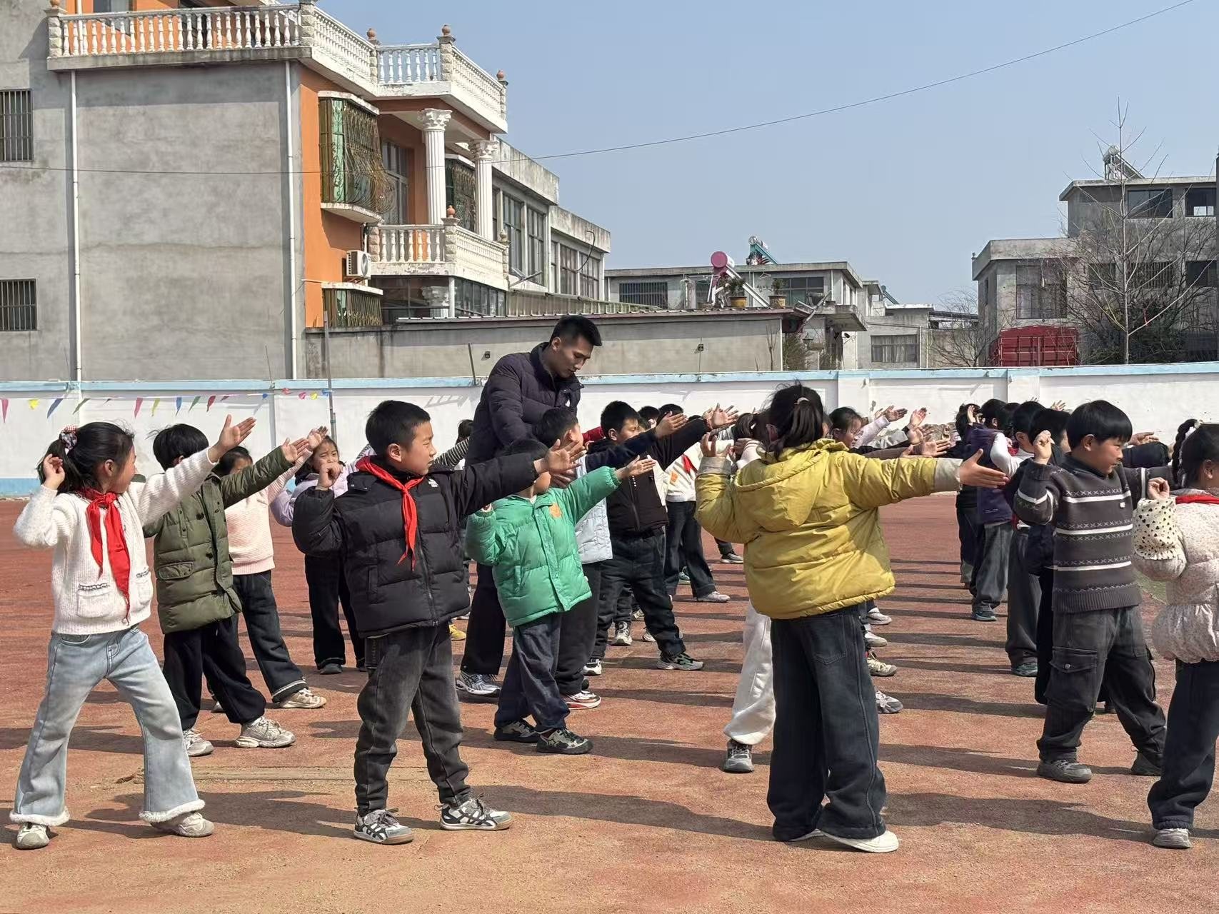 五育并举 健康第一 ——马陵山镇中心小学简真教育暨专兼职体育教师培训活动