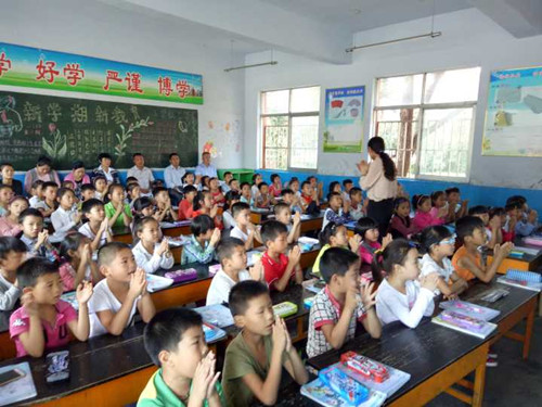 唐店小学举行低年级汉语拼音教学研讨活动