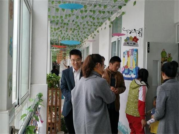 朝向幸福完整的教育方向 ――暨港头镇傅庄幼儿园新教育校校行活动